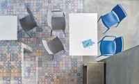 Pedrali Ara met armleuningen blauw